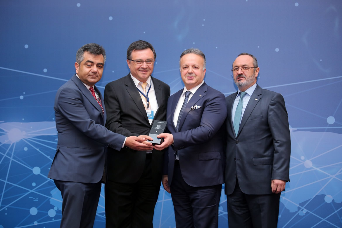 SAVAŞLAR 2018 TÜRKİYE İHRACATINDA; İKLİMLENDİRME SEKTÖRÜ 3. LÜK ÖDÜLÜNÜ ALDI.